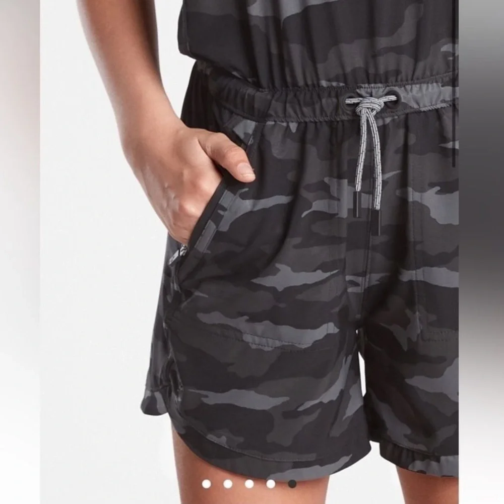 Athleta Girl Camo On the Go Romper size 12 - Picture 2 of 12